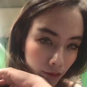 Meet your Posher, Kanchaya